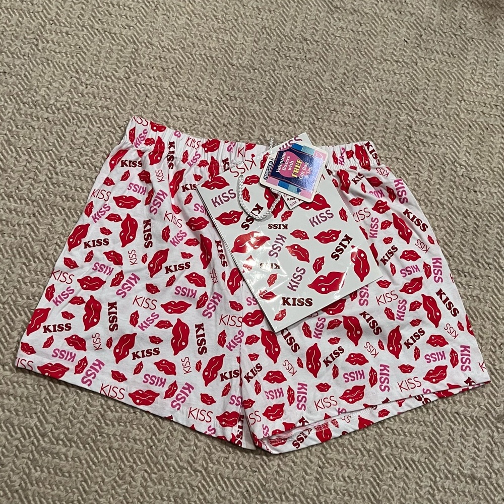 NWT Kiss Boxers with Matching Gift Bag - L
